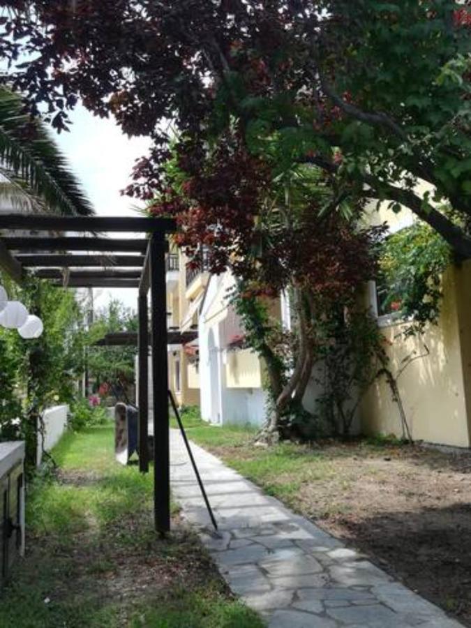 ניקיטי Melina Apartments מראה חיצוני תמונה