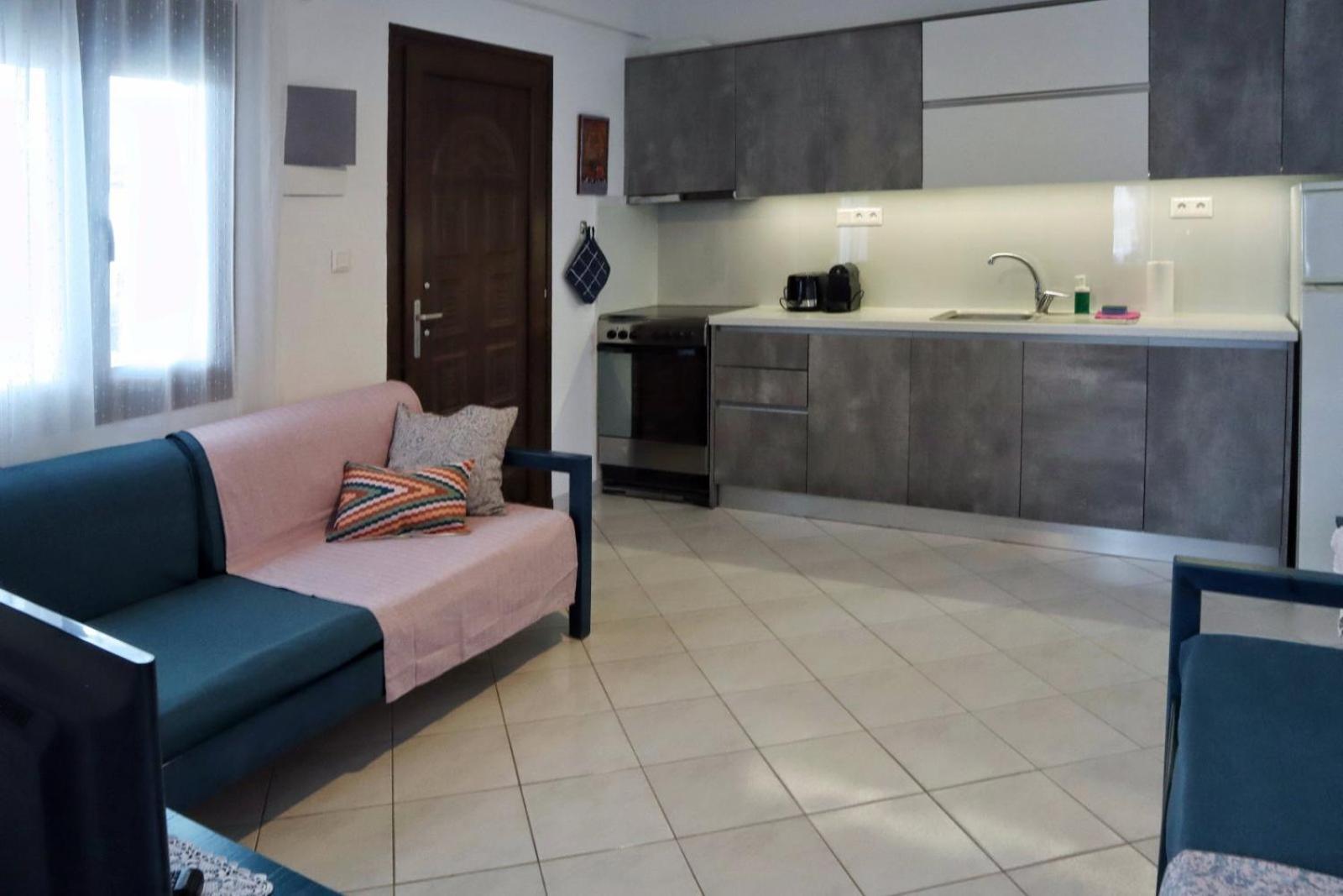 ניקיטי Melina Apartments מראה חיצוני תמונה