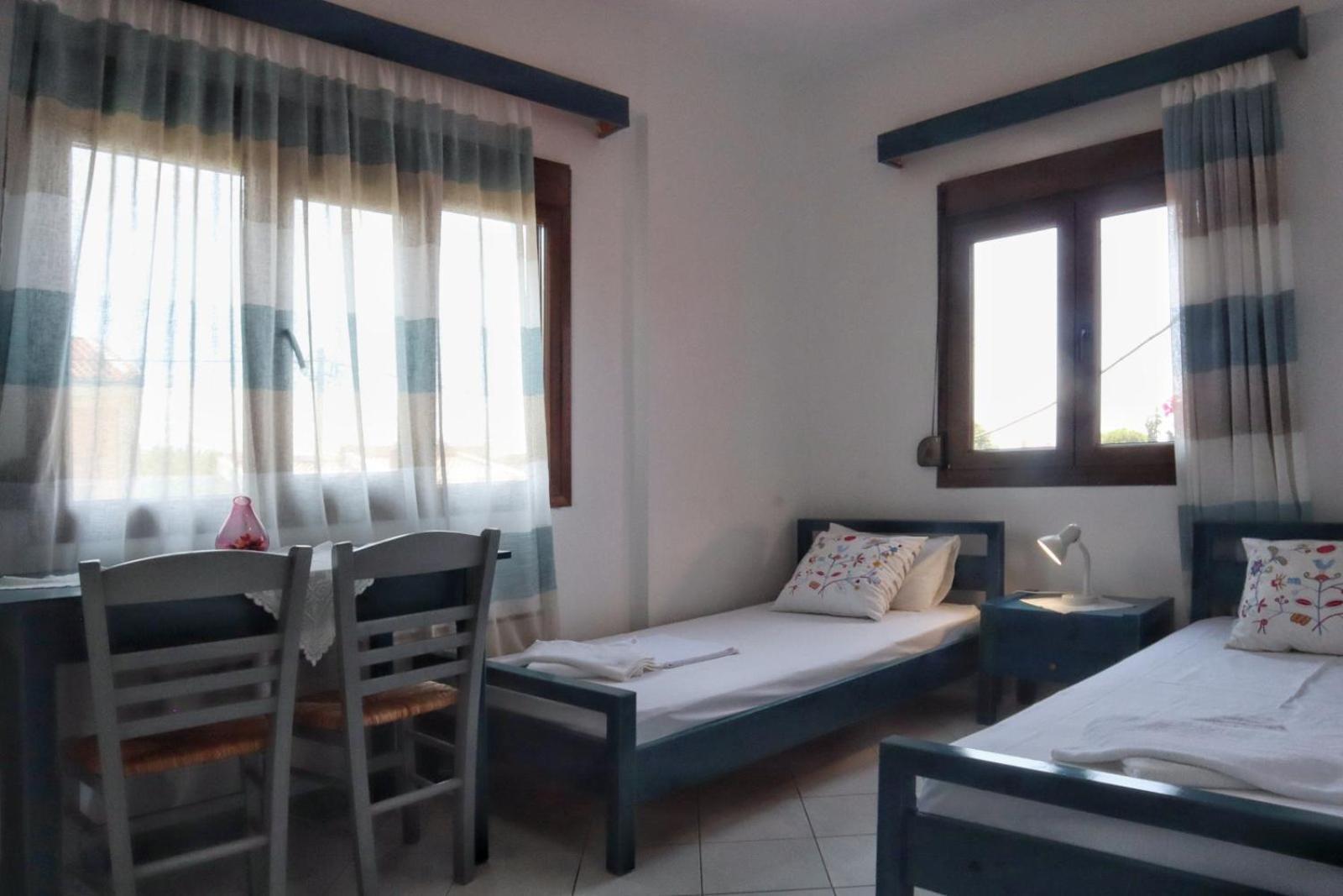 ניקיטי Melina Apartments מראה חיצוני תמונה