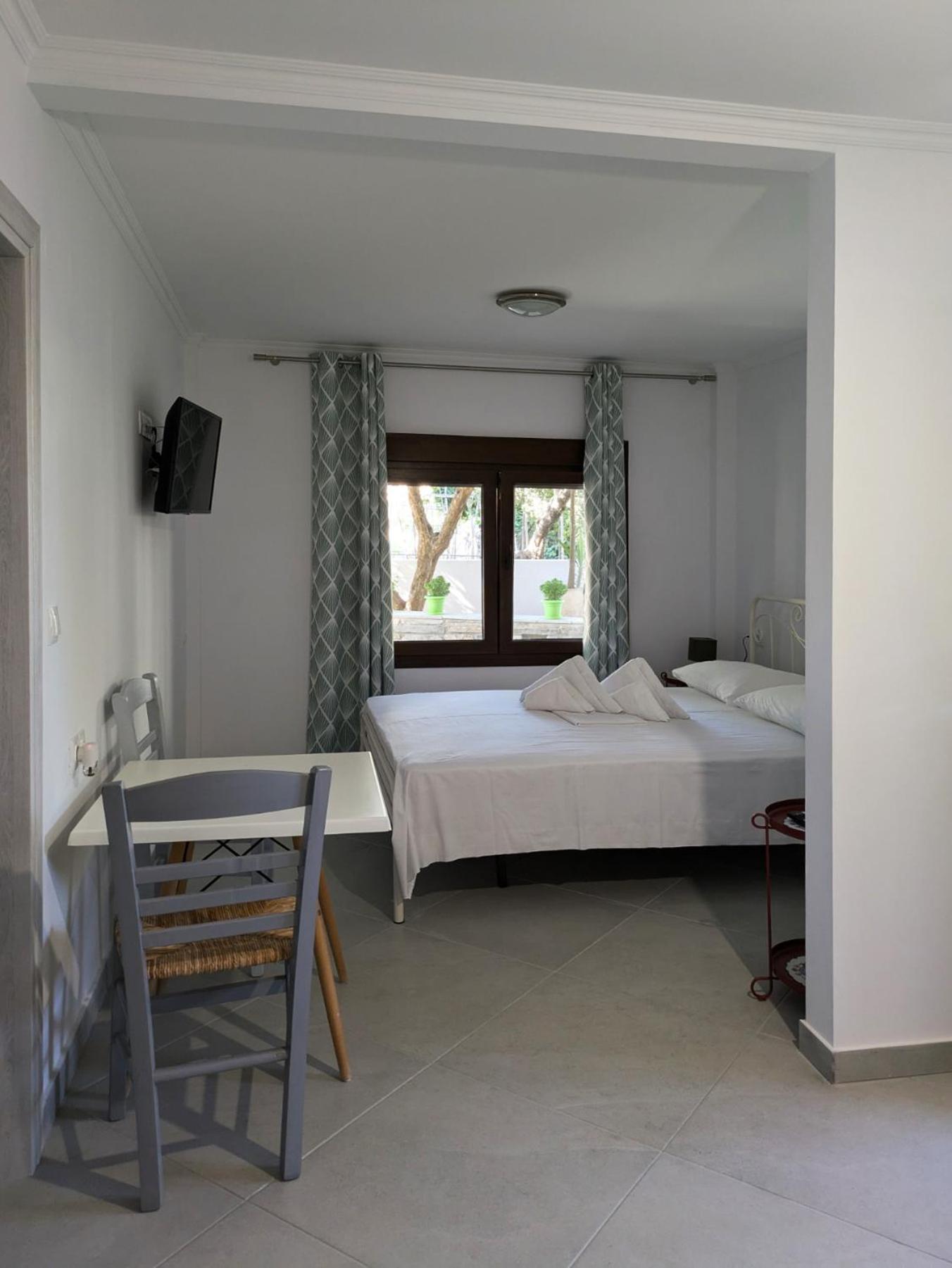 ניקיטי Melina Apartments מראה חיצוני תמונה